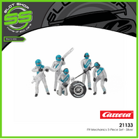 Carrera 21133 Pit Mechanics 5 piece Set - Silver