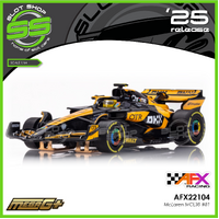 AFX 22104 McLaren MCL38 #81 - Oscar Piastri