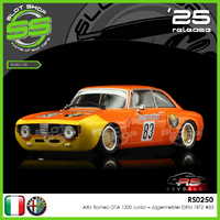 Revo Slot RS0250 Alfa Romeo GTA Jagermeister #83